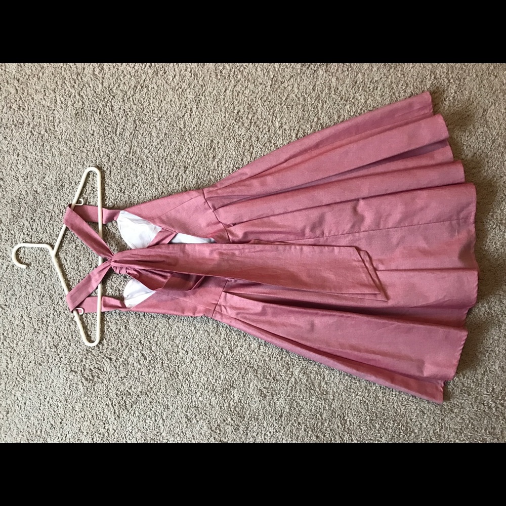 Livingston Oxford Dress - Picture 4 of 6